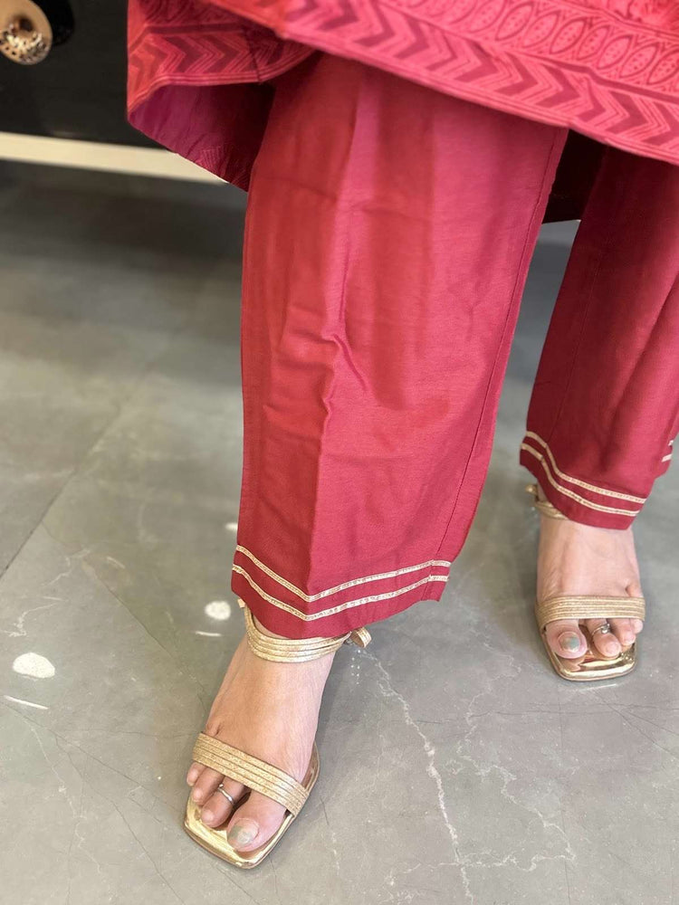 chanderi-block-print-pant-set-with-separate-cotton-inner-maroon-4