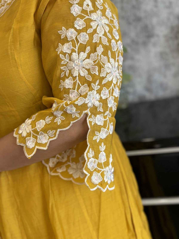 chanderi-embroidered-anarkali-with-designer-sleeves-yellow-5