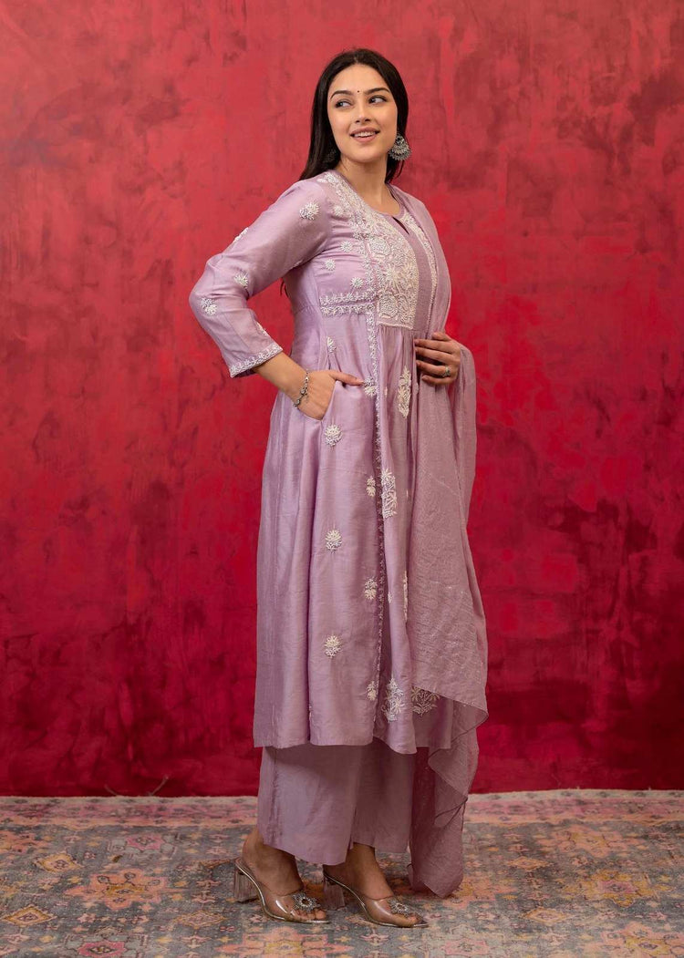 chikankari-hand-embroidered-suit-set-chanderi-fabric-with-separate-mul-cotton-inner-lavender-3