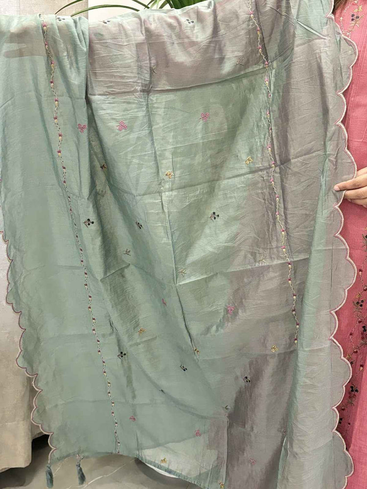 cotton-crepe-embroidered-a-line-suit-set-with-cotton-lining-paired-with-contrast-embroidered-dupatta-colour-carrot-colour-4