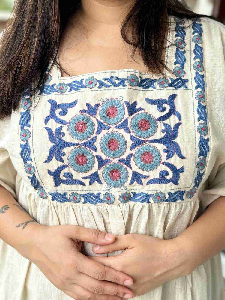 cotton-flex-oversized-embroidered-dress-beige-3