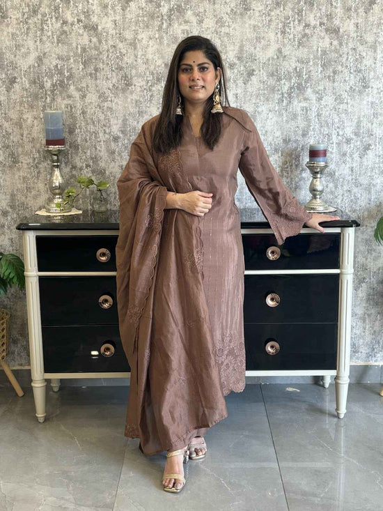crepe-cut-work-straight-fit-suit-set-with-monotone-embroidery-paired-with-organza-embroidered-dupatta-brown-1