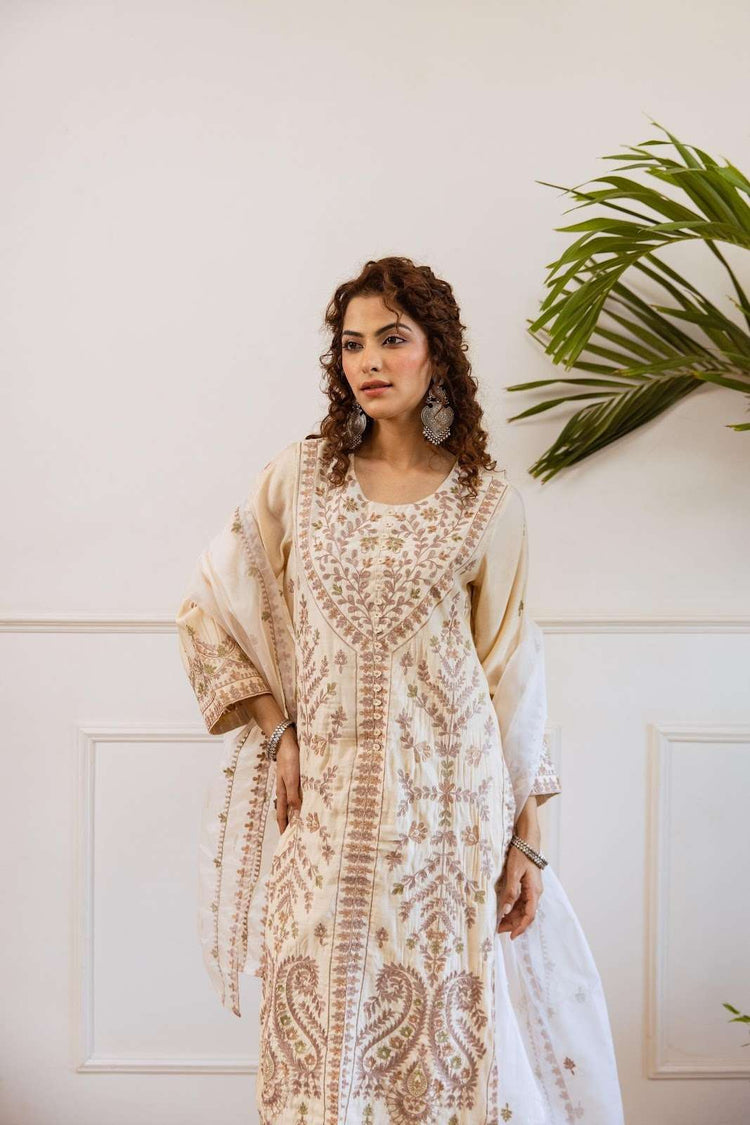 fully-embroidered-aari-work-modal-suit-set-paired-with-embroidered-organza-dupatta-cream-2