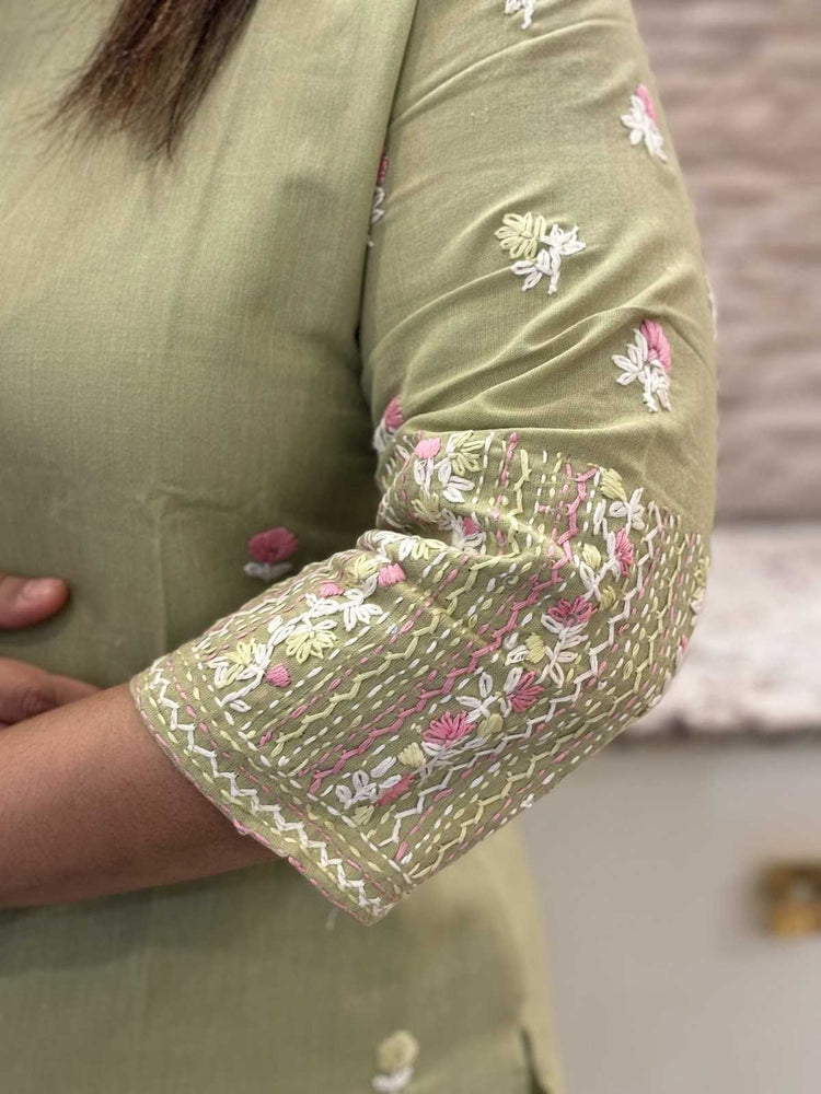 handloom-cotton-hand-embroidered-pant-set-pastel-green-3