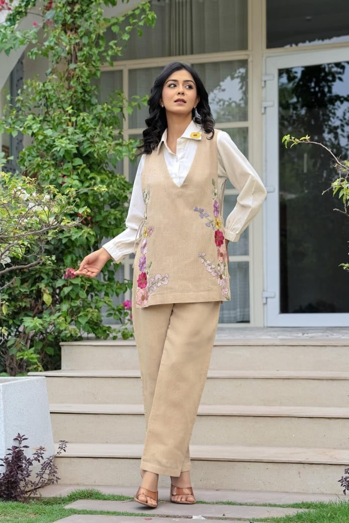 jute-embroidered-3-piece-co-ord-set-beige-3