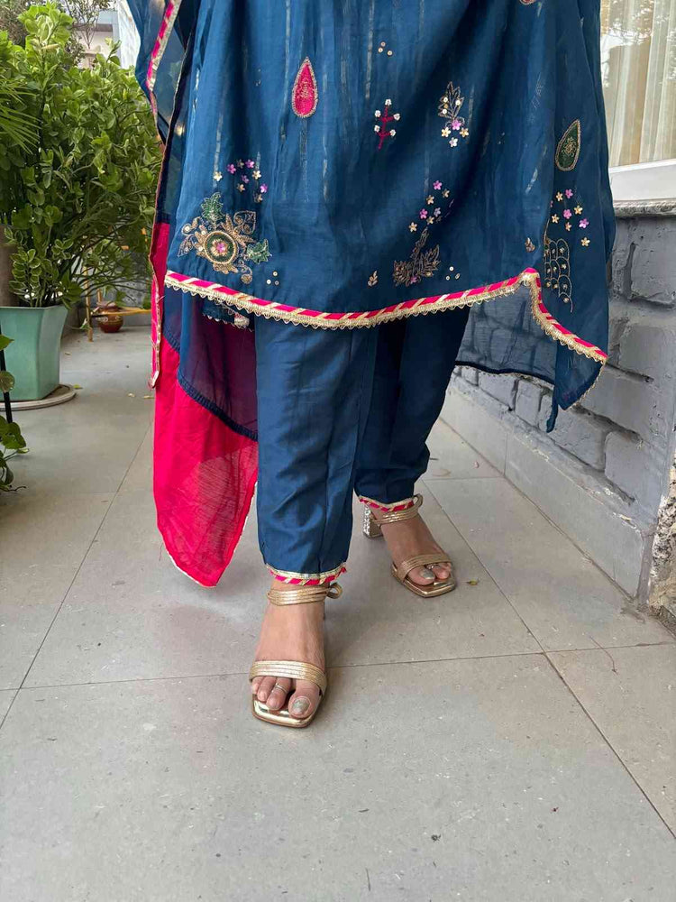 mul-chanderi-embroidered-a-line-suit-set-with-cotton-lurex-lining-chanderi-colour-block-dupatta-blue-5