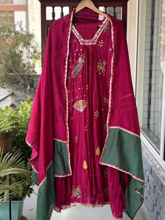 mul-chanderi-embroidered-a-line-suit-set-with-cotton-lurex-lining-chanderi-colour-block-dupatta-wine-1