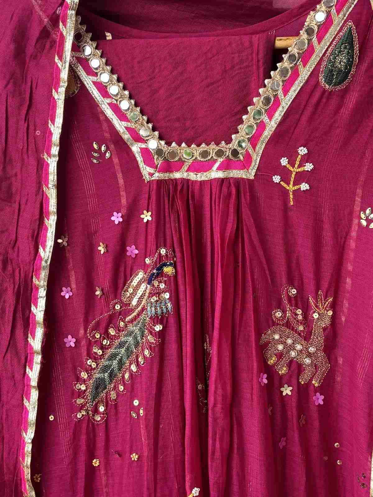 mul-chanderi-embroidered-a-line-suit-set-with-cotton-lurex-lining-chanderi-colour-block-dupatta-wine-2