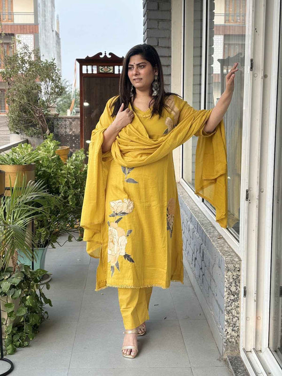 mul-cotton-appliqué-work-a-line-suit-set-yellow-1