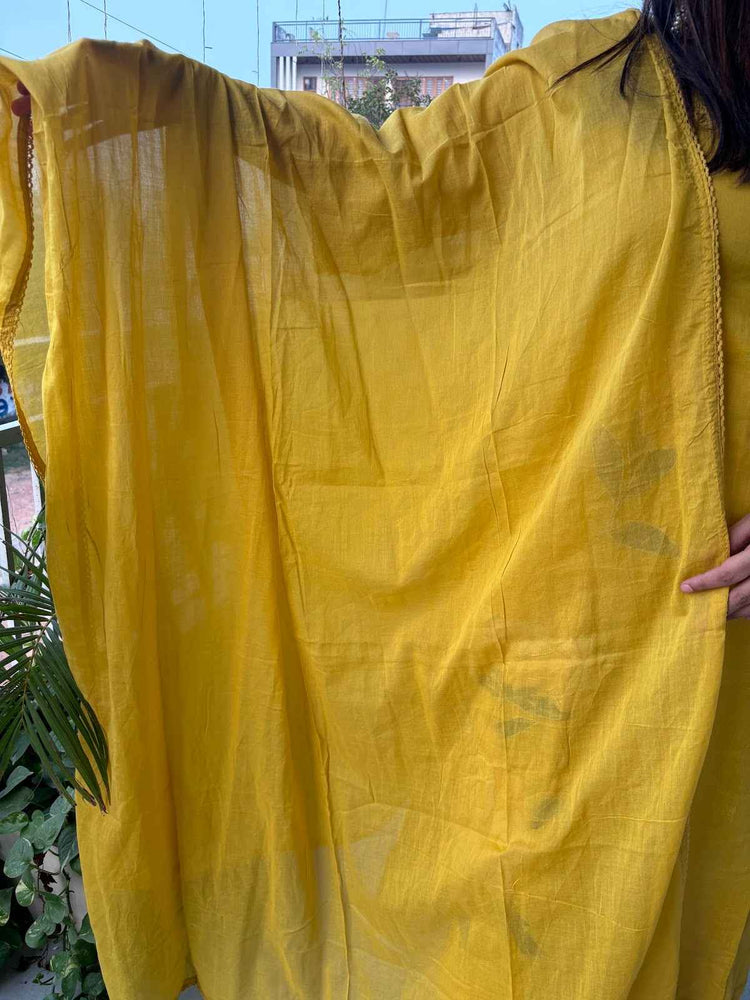 mul-cotton-appliqué-work-a-line-suit-set-yellow-5