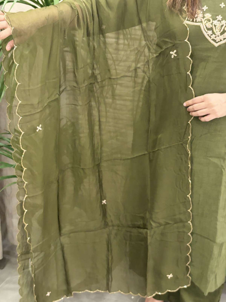 premium-banaras-mul-chandderi-hand-embroidered-a-line-suit-set-with-mul-cotton-lining-colour-rani-mehendi-green-4