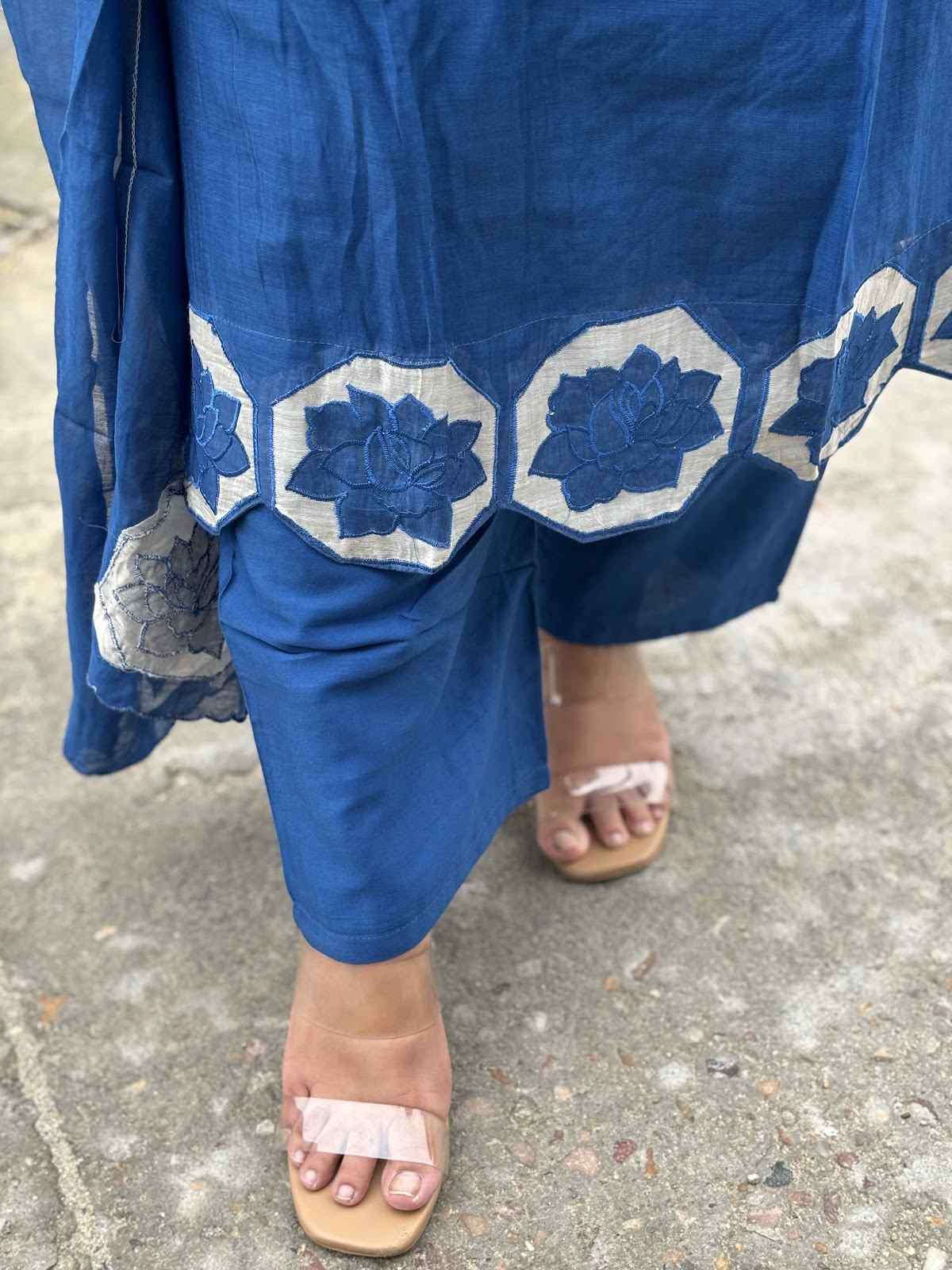 pure-bananas-mul-chanderi-appliqué-work-suit-set-paired-with-appliqué-work-mul-chanderi-dupatta-blue-3