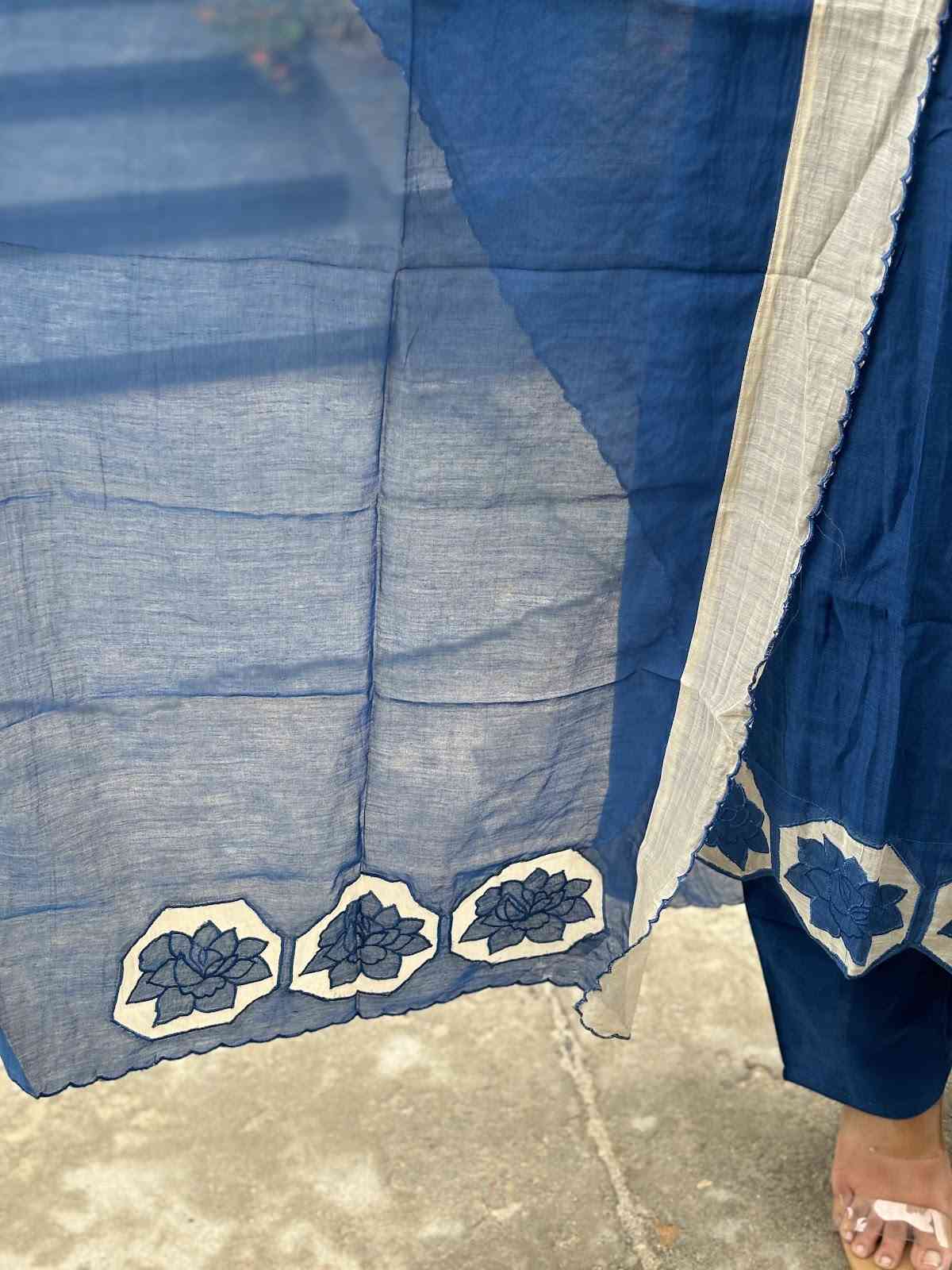 pure-bananas-mul-chanderi-appliqué-work-suit-set-paired-with-appliqué-work-mul-chanderi-dupatta-blue-4