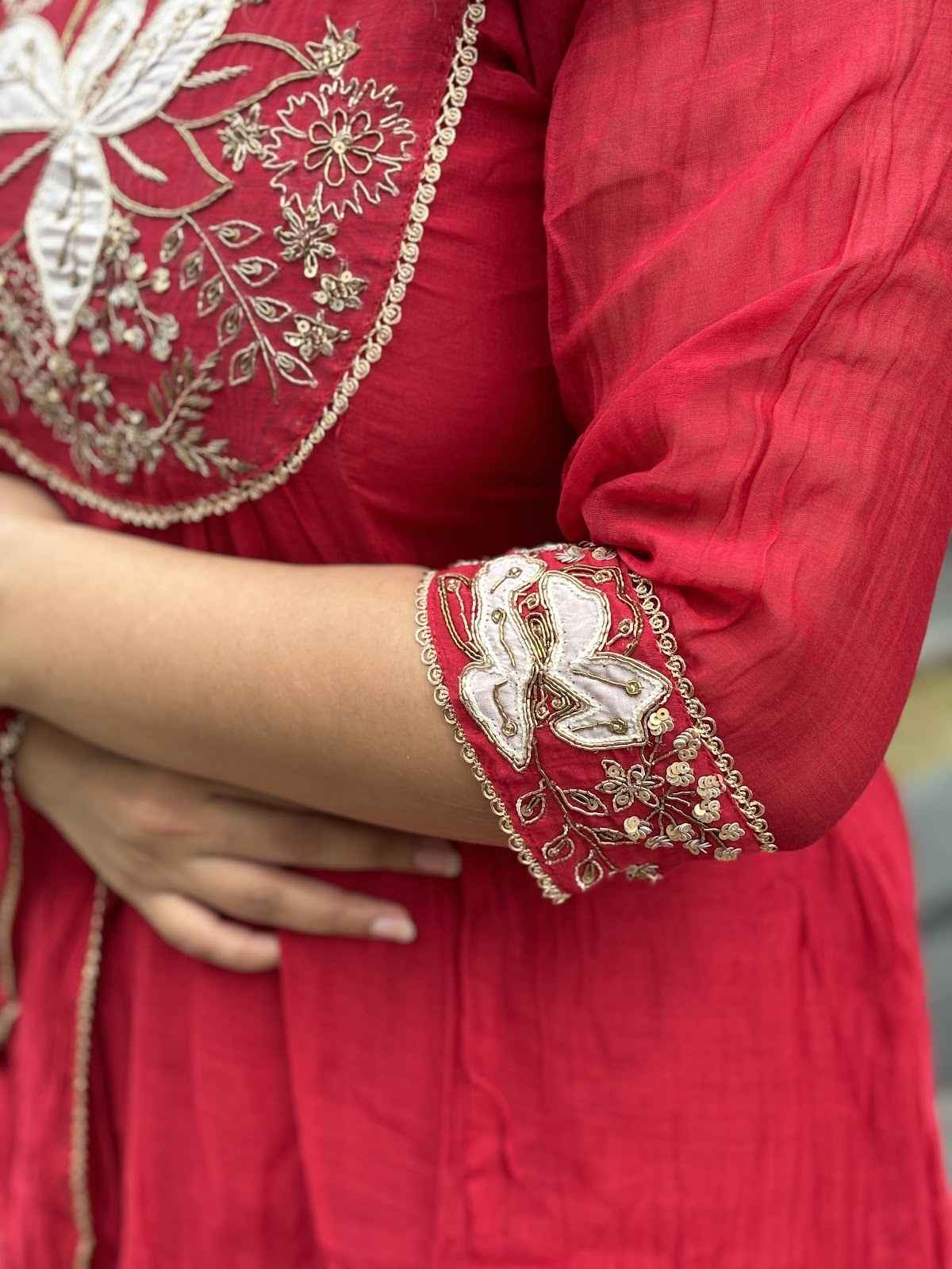 pure-bananas-mul-chanderi-hand-embroidered-a-line-suit-set-red-3