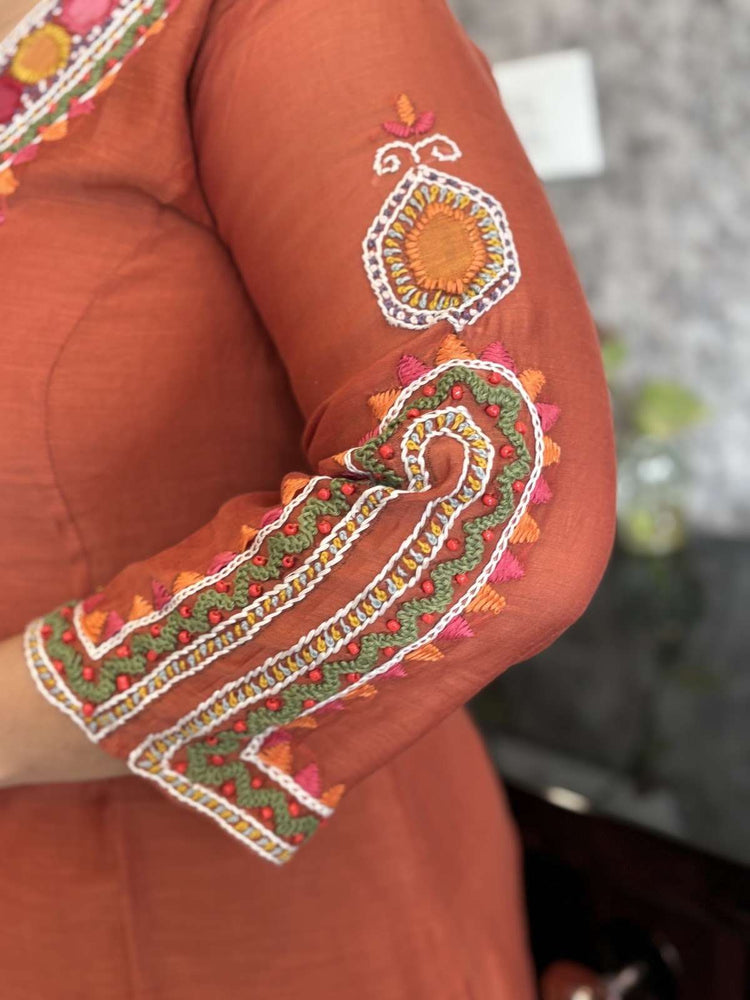 pure-bananas-mul-chanderi-hand-embroidered-appliqué-work-a-line-suit-set-paired-with-pure-mul-chanderi-embroidered-dupatta-rust-4