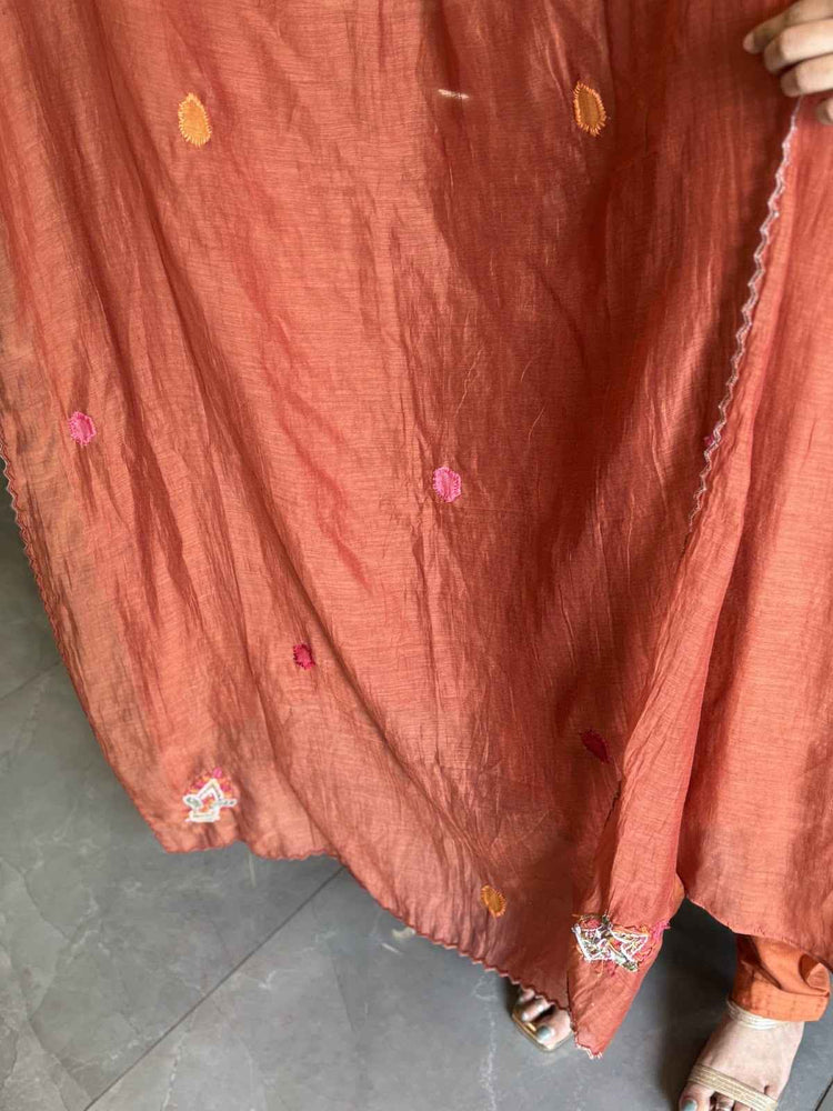 pure-bananas-mul-chanderi-hand-embroidered-appliqué-work-a-line-suit-set-paired-with-pure-mul-chanderi-embroidered-dupatta-rust-5
