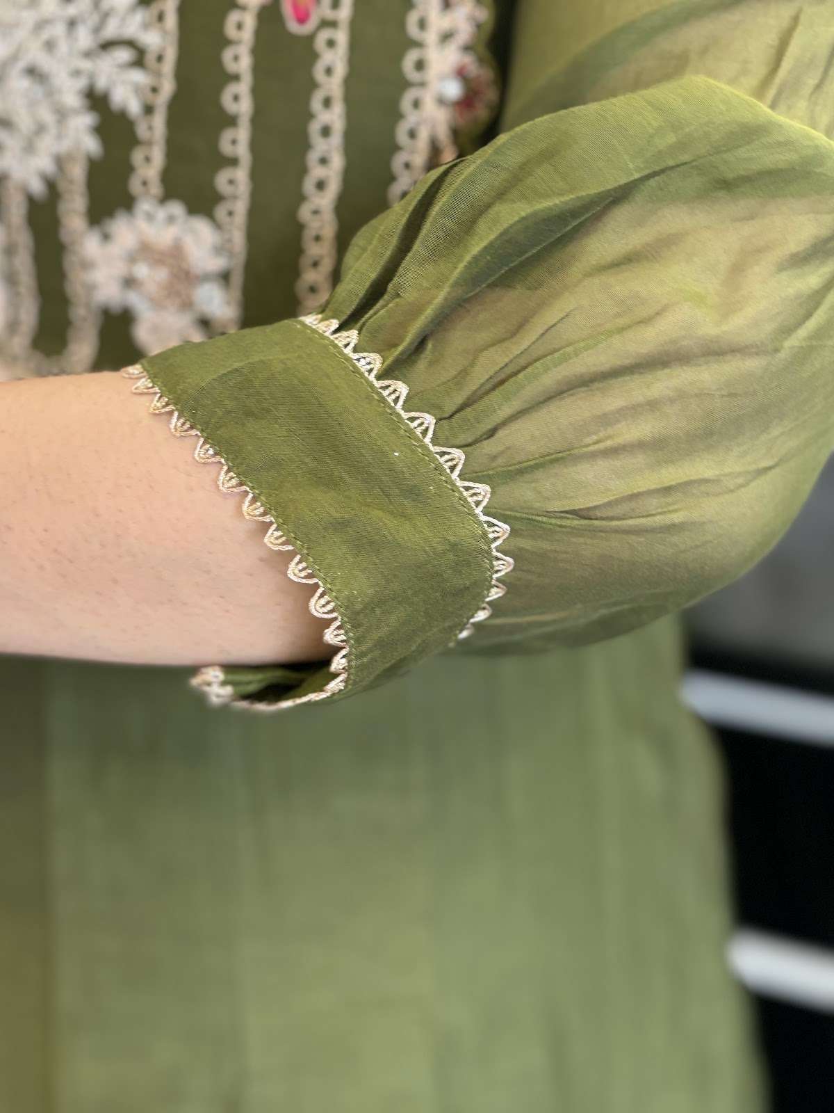 pure-bananas-mul-chanderi-zardozi-spring-work-hand-embroidered-a-line-suit-set-dark-mehendi-green-3