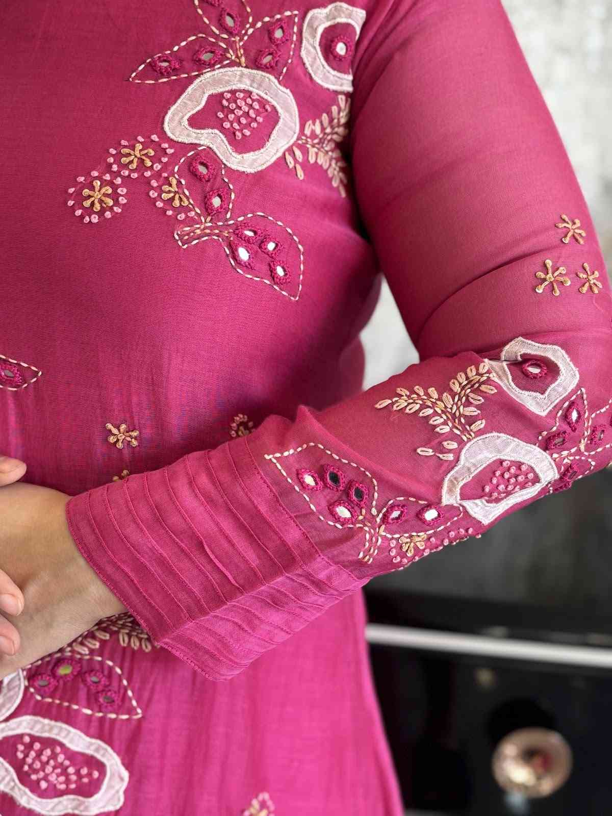 pure-banaras-mul-chanderi-appliqué-work-hand-embroidered-a-line-layered-suit-set-dark-pink-3