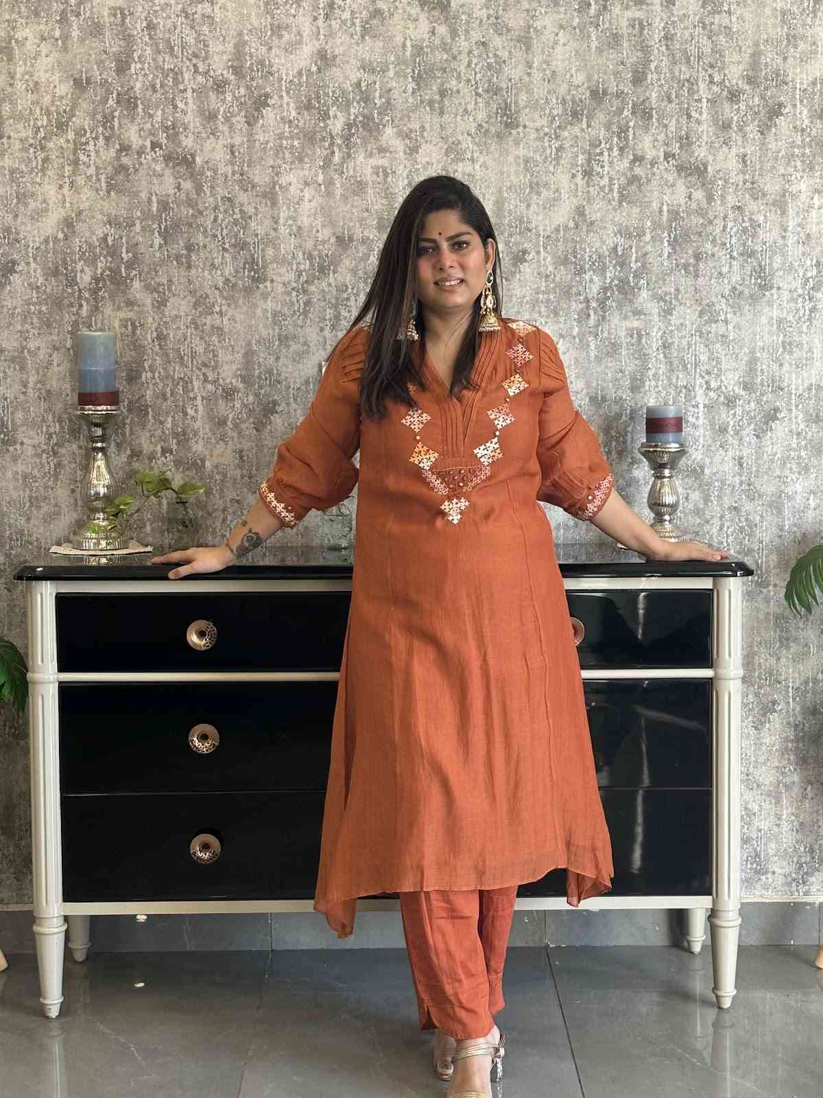 pure-banaras-mul-chanderi-hand-embroidered-a-line-suit-set-rust-1