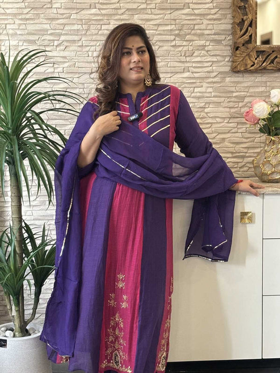 pure-banaras-mul-chanderi-hand-embroidered-block-pattern-a-line-suit-set-purple-2
