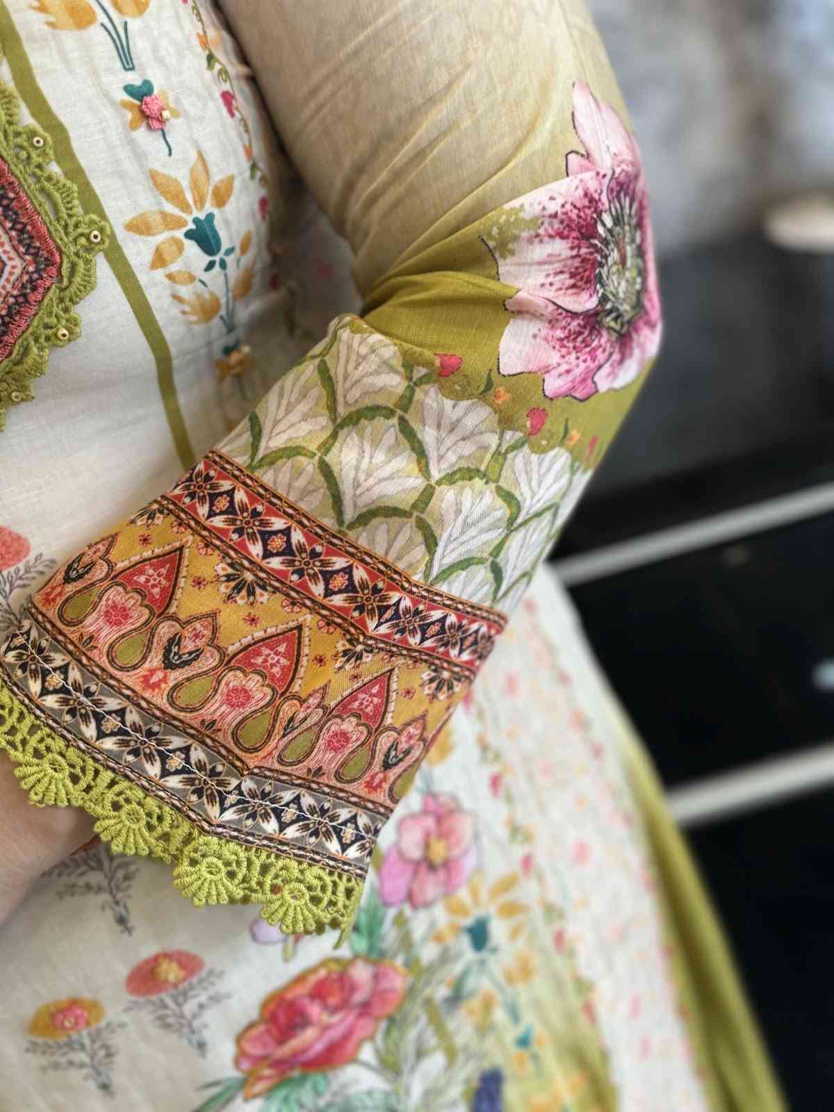 pure-butter-muslin-pakistani-style-digital-print-suit-set-paired-with-butter-muslin-dupatta-off-white-and-green-3