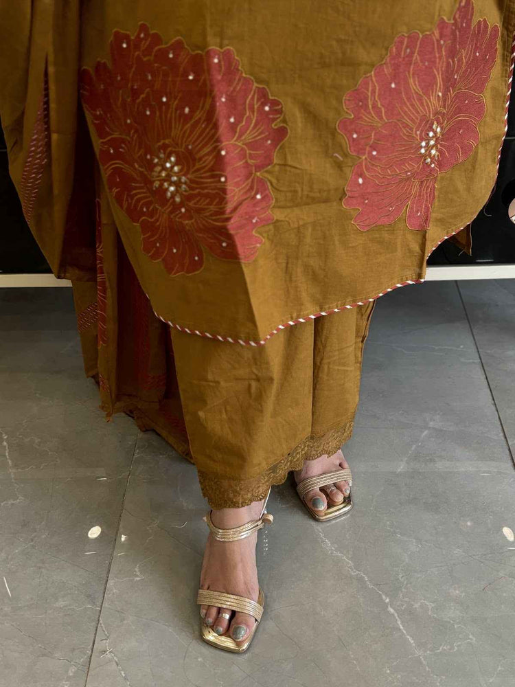 pure-cotton-appliqué-work-embroidered-suit-set-paired-with-mul-cotton-hand-brush-paint-dupatta-mustard-brown-4