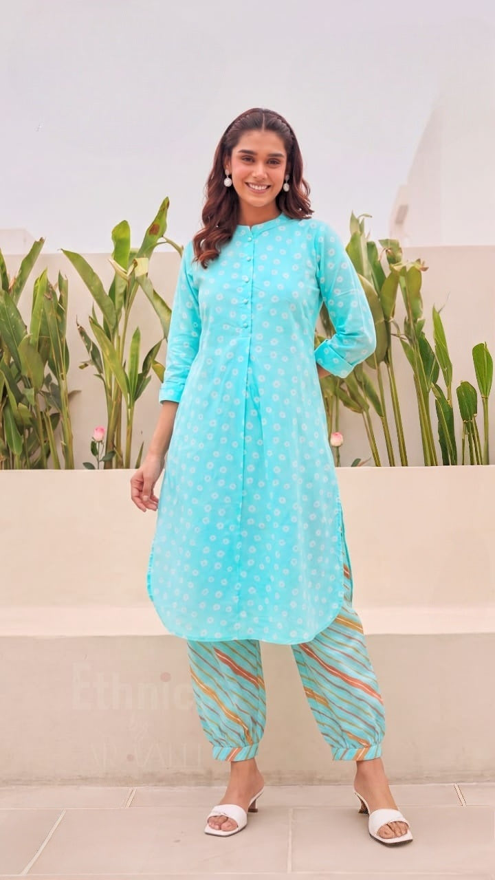 pure-cotton-bandhni-print-kurta-paired-with-leheriya-afghani-pant-sky-blue-1
