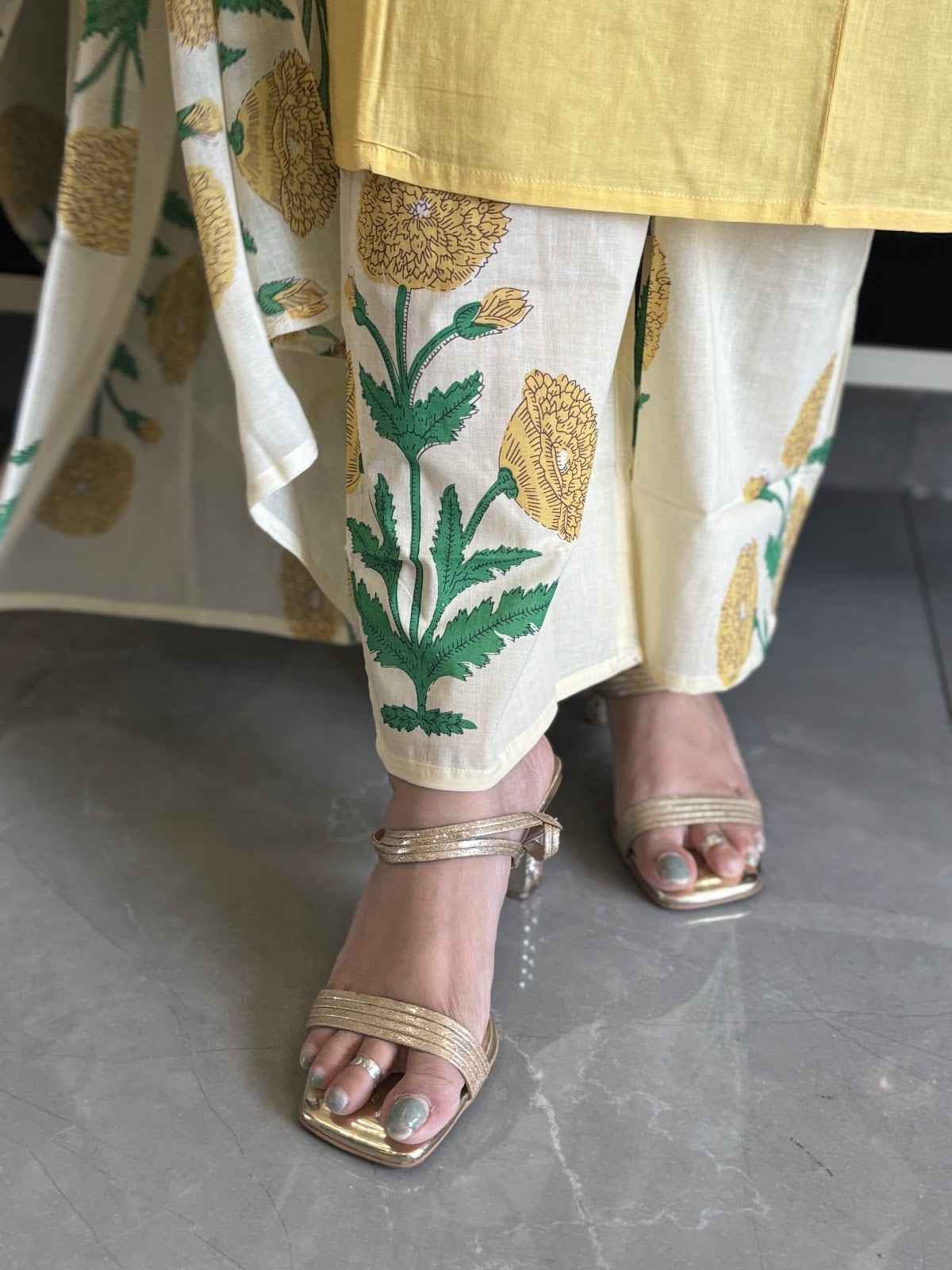 pure-cotton-block-print-suit-set-yellow-4