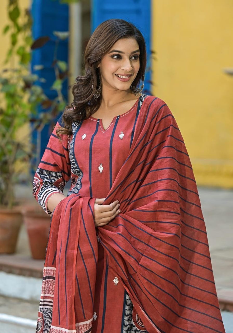 pure-cotton-embroidered-suit-set-maroon-2