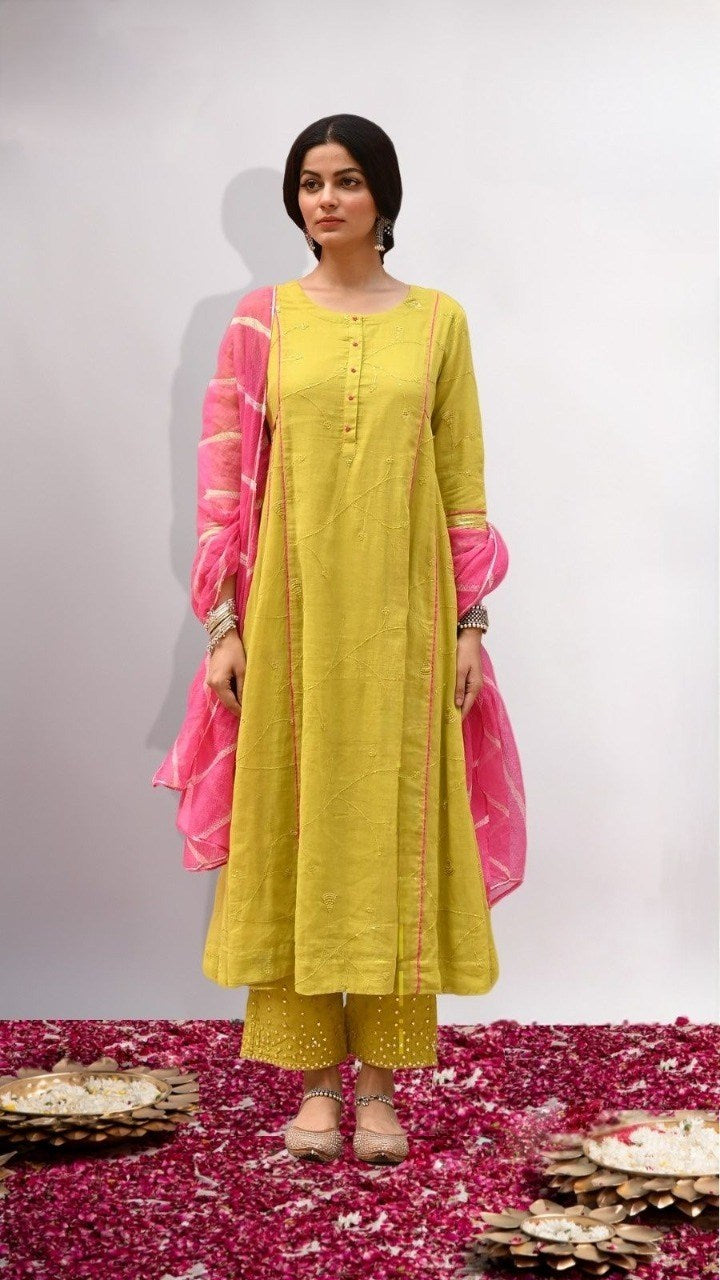 pure-cotton-front-back-embroidered-a-line-suit-set-paired-with-leheriya-kota-doria-dupatta-parrot-green-1