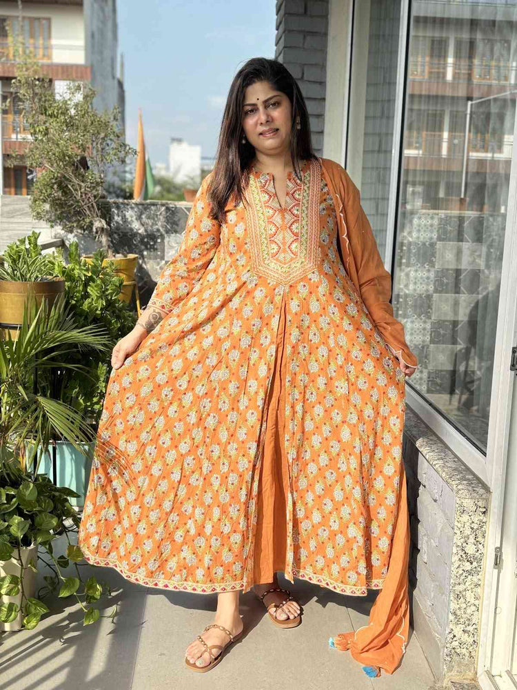 pure-cotton-jaipuri-print-double-layered-gown-with-mul-cotton-dupatta-mustard-2