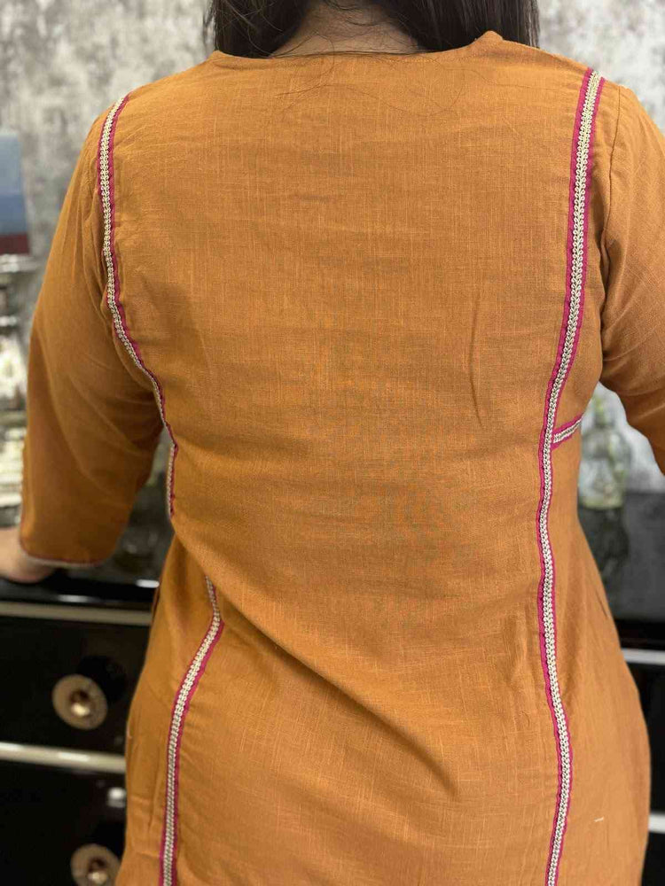 pure-cotton-slub-panelled-pant-set-with-front-back-gota-work-pockets-5