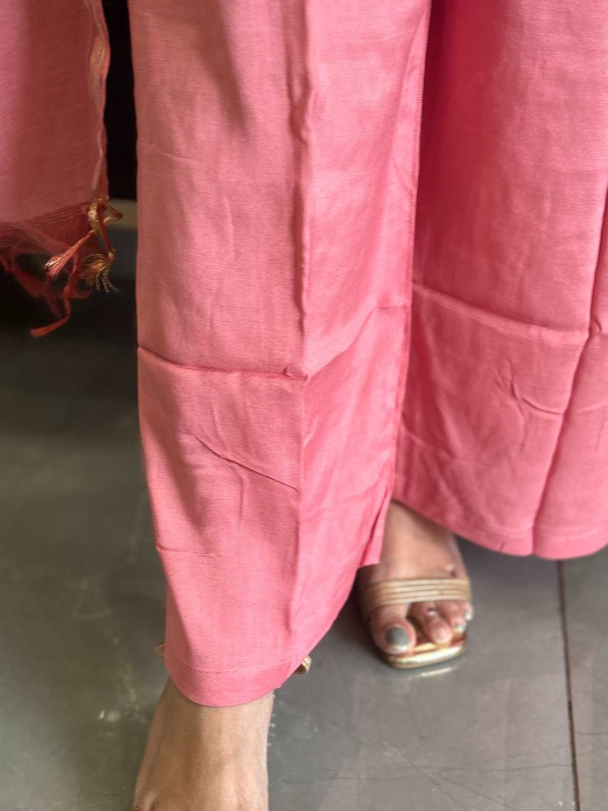 pure-mul-chanderi-applique-kantha-work-short-kurta-suit-set-paired-with-palazzo-chanderi-dupatta-pink-4