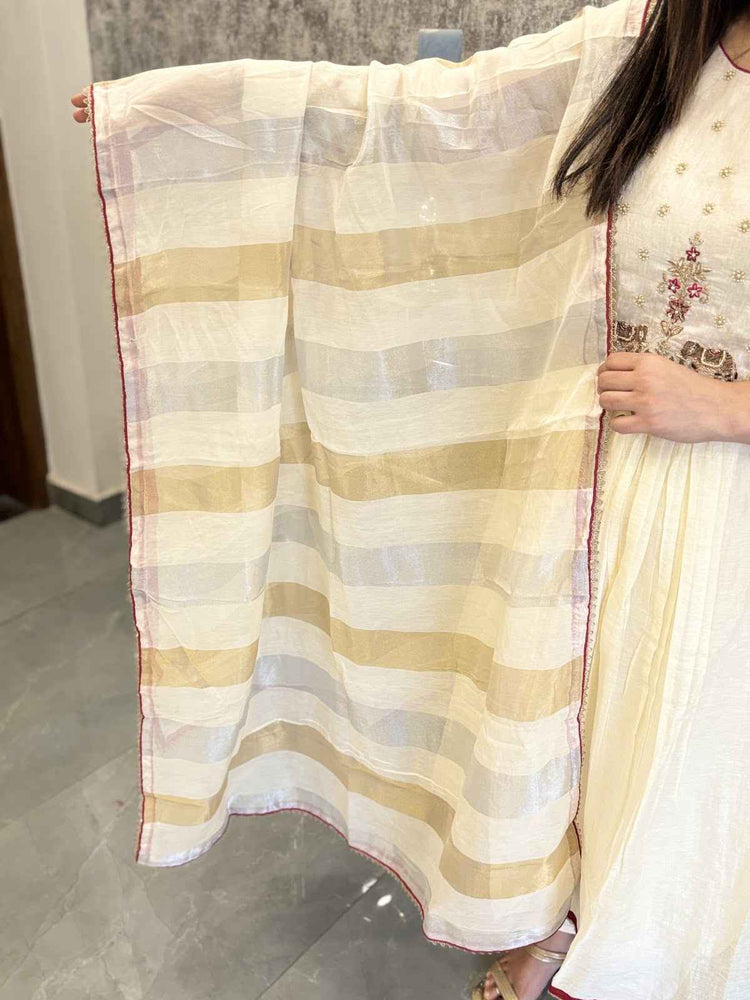 pure-mul-chanderi-hand-embroidered-a-line-suit-set-paired-with-tissue-organza-dupatta-ivory-4