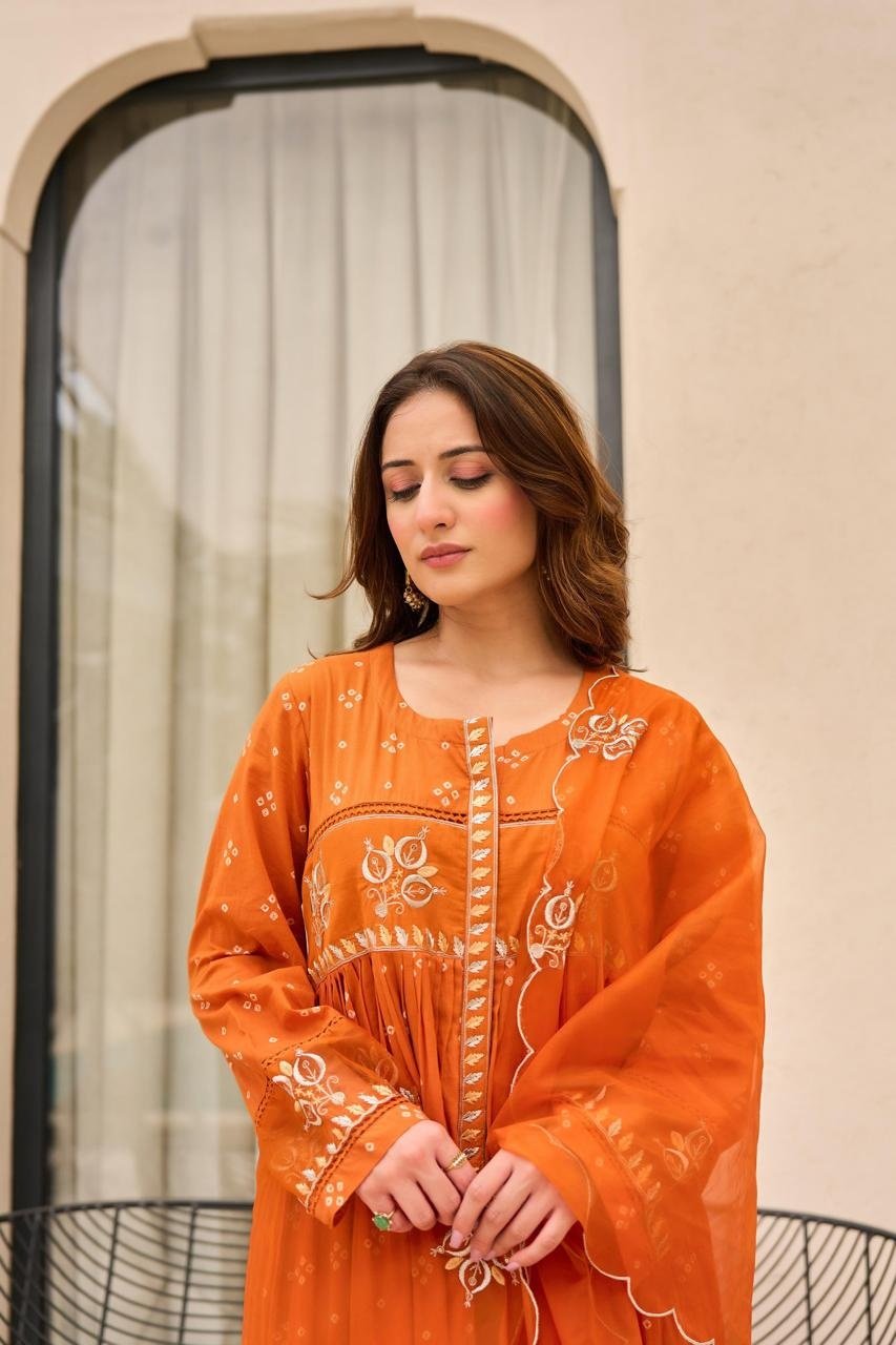 pure-mul-cotton-bandhni-print-embroidered-suit-set-paired-with-organza-dupatta-orange-3