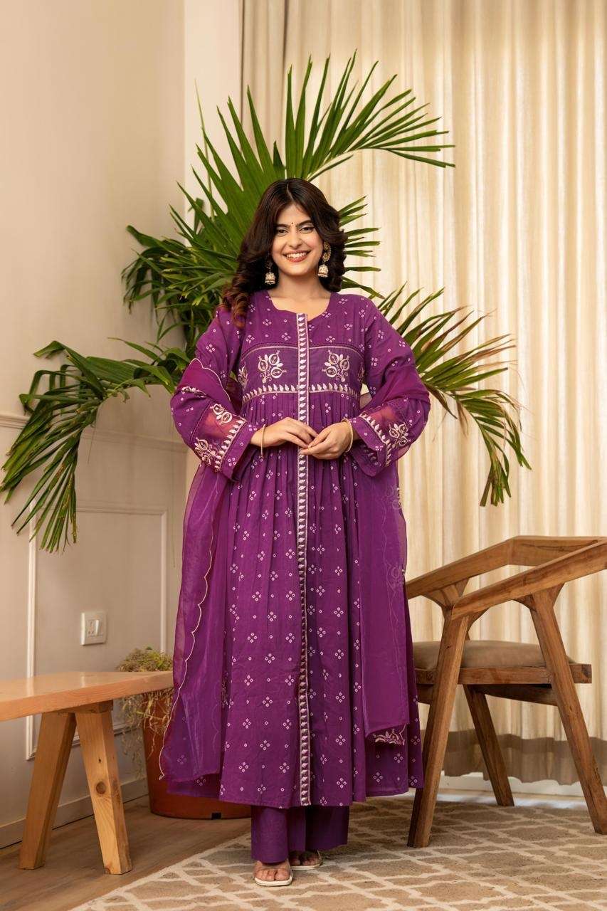 pure-mul-cotton-bandhni-print-embroidered-suit-set-paired-with-organza-dupatta-wine-4