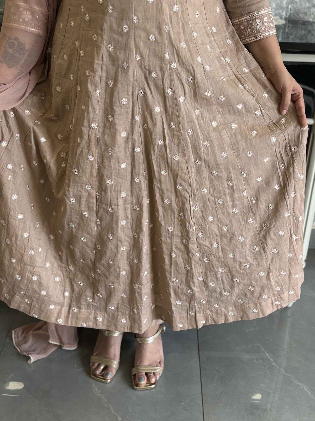 pure-mul-cotton-embroidered-anarkali-onion-2