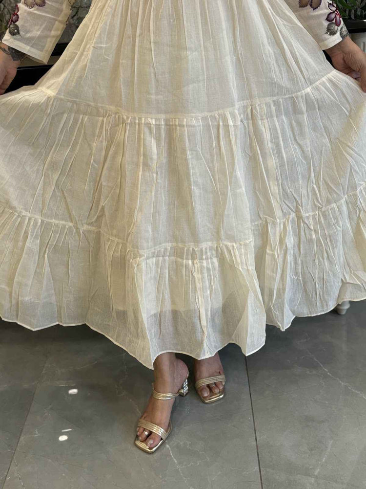 pure-mul-cotton-hand-painted-katha-work-embroidered-dress-off-white-and-lavender-4