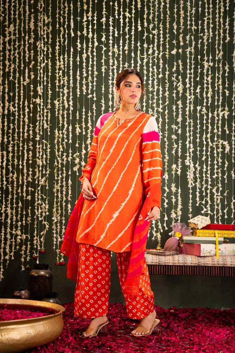 pure-muslin-lehariya-print-hand-embroidered-suit-set-with-farshi-salwar-orange-2