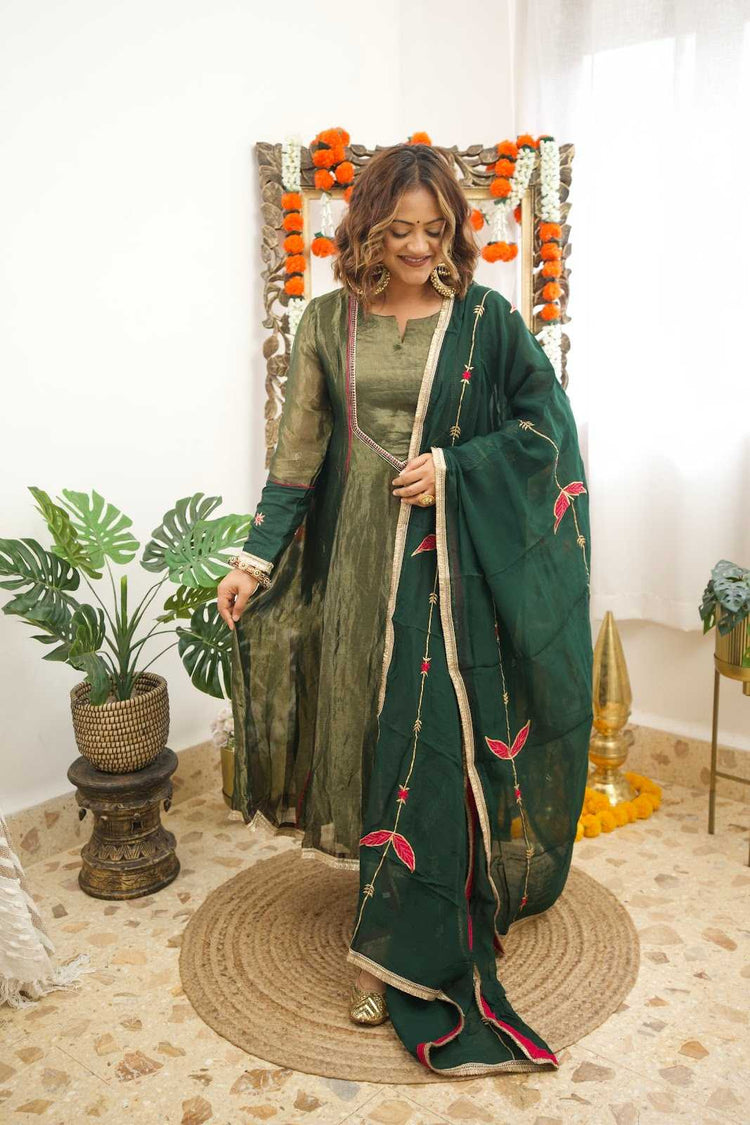 pure-tissue-embroidered-anarkali-paired-with-pure-organza-dupatta-with-applique-work-()-3