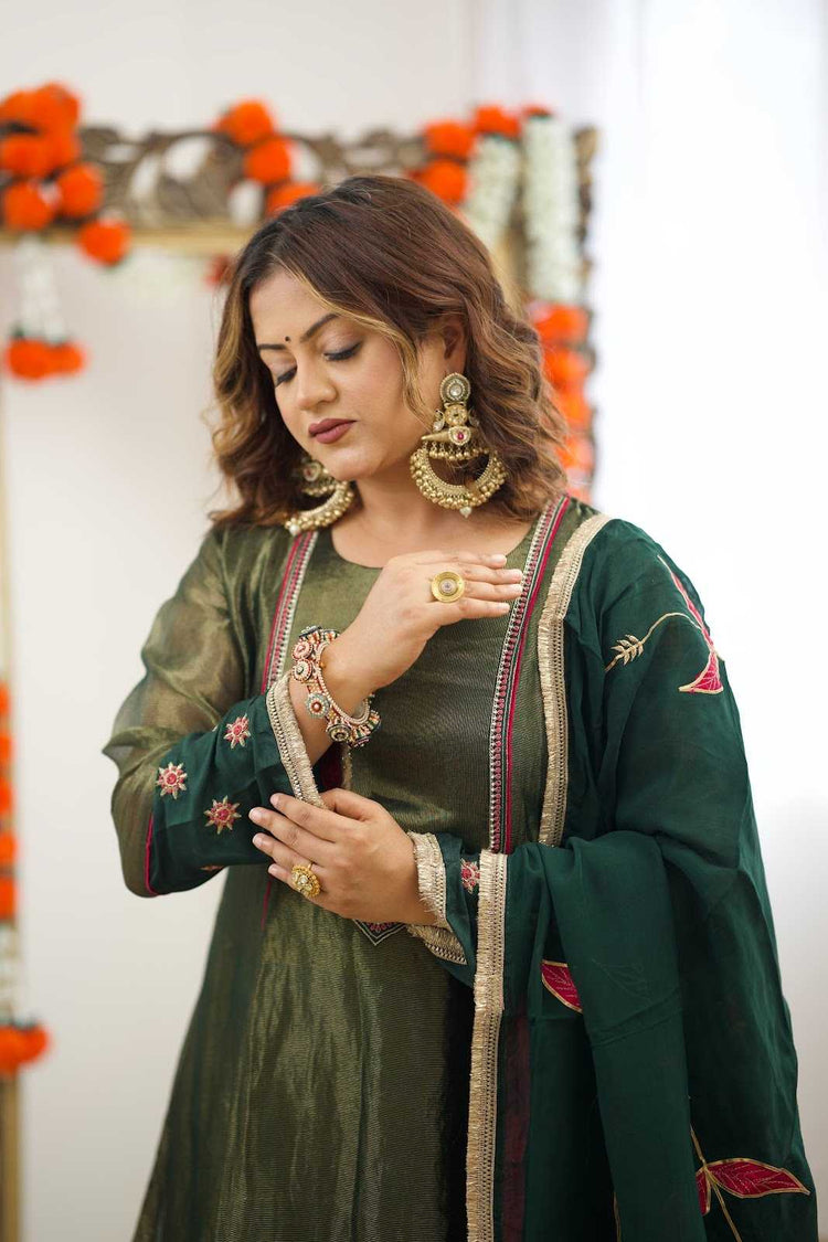 pure-tissue-embroidered-anarkali-paired-with-pure-organza-dupatta-with-applique-work-()-4
