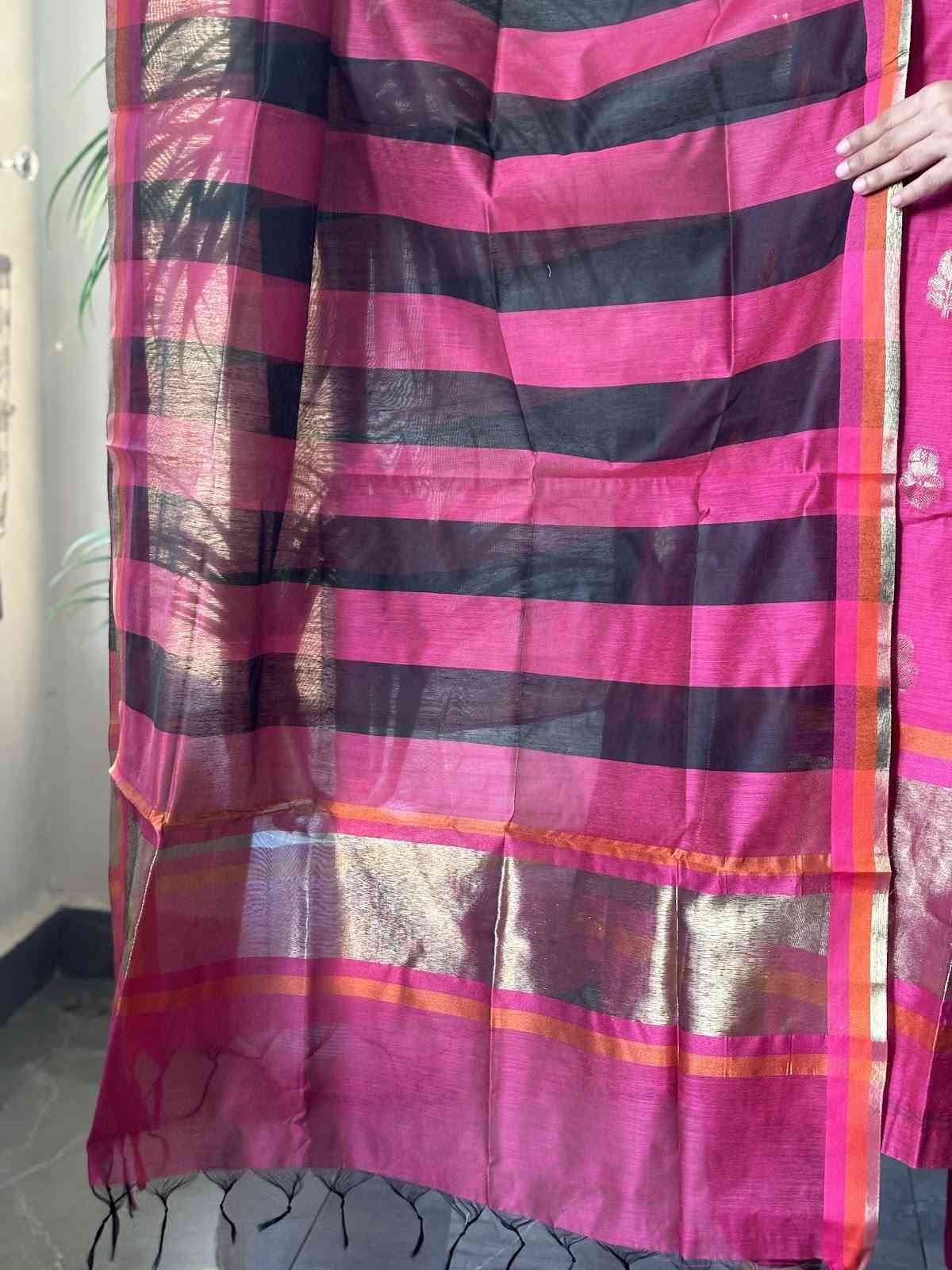 banarasi-silk-jamdani-a-line-suit-set-with-cotton-lining-pockets-paired-with-chanderi-dupatta-rani-4