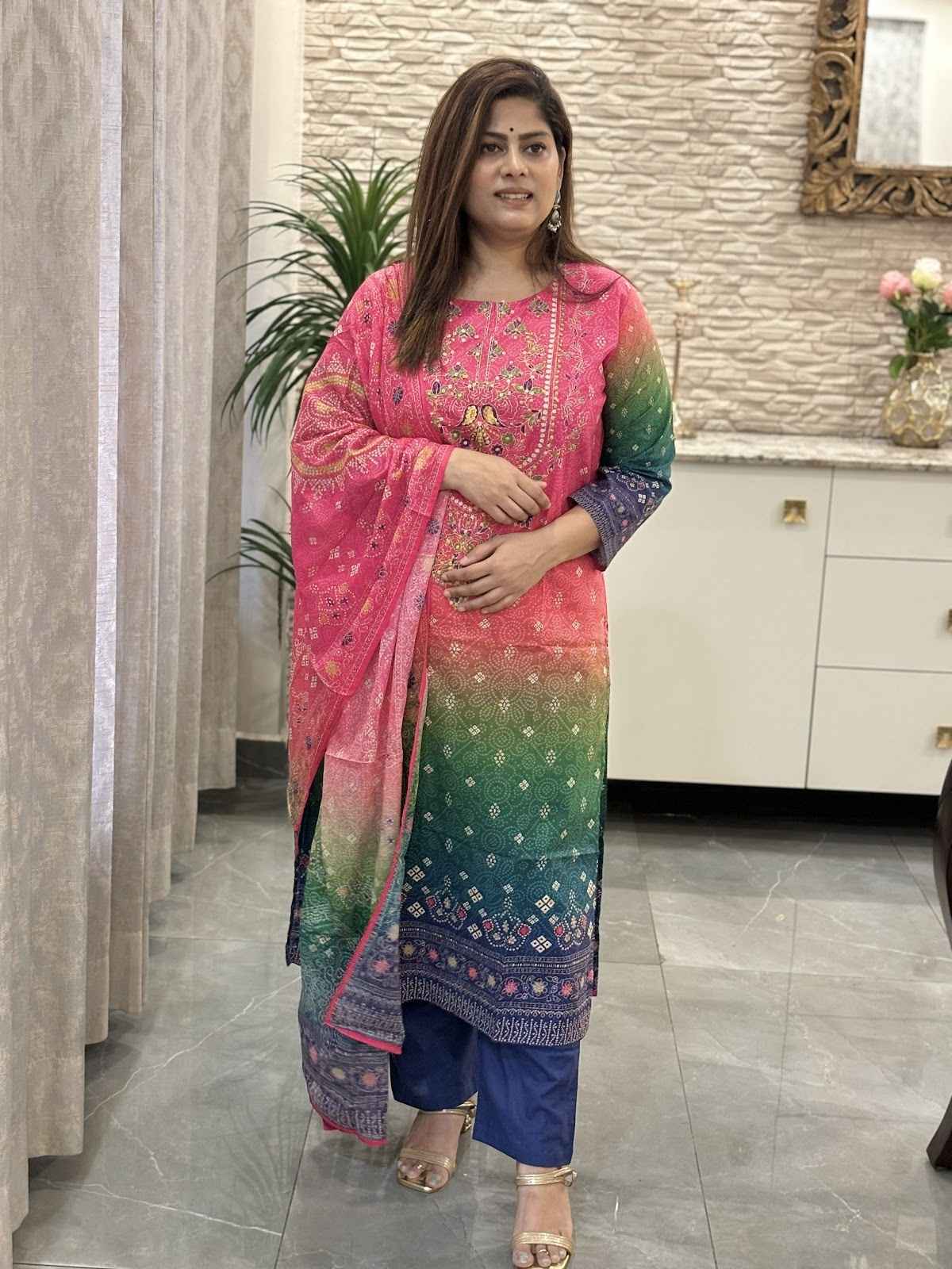 bandhni-print-ombre-shade-knot-work-cotton-straight-fit-suit-set-rani-2