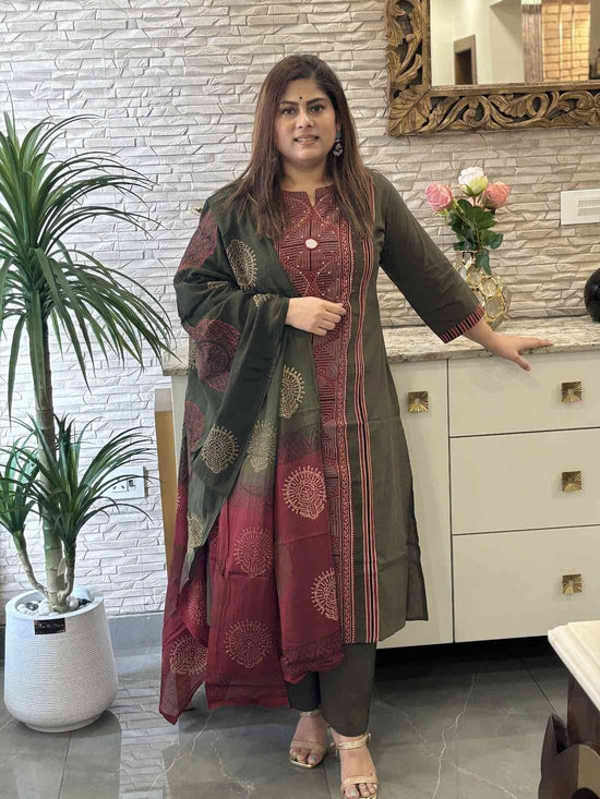 cambric-cotton-a-line-katha-mirror-work-suit-set-mehendi-green-1