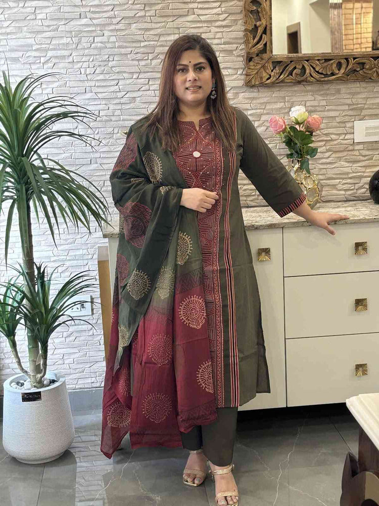 cambric-cotton-a-line-katha-mirror-work-suit-set-mehendi-green-1