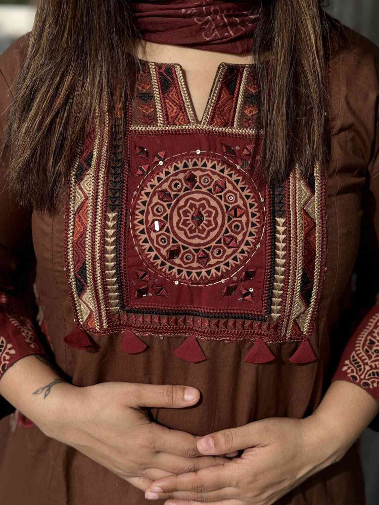 cambric-cotton-embroidered-a-line-suit-set-with-patch-work-at-back-embroidered-pockets-brown-2