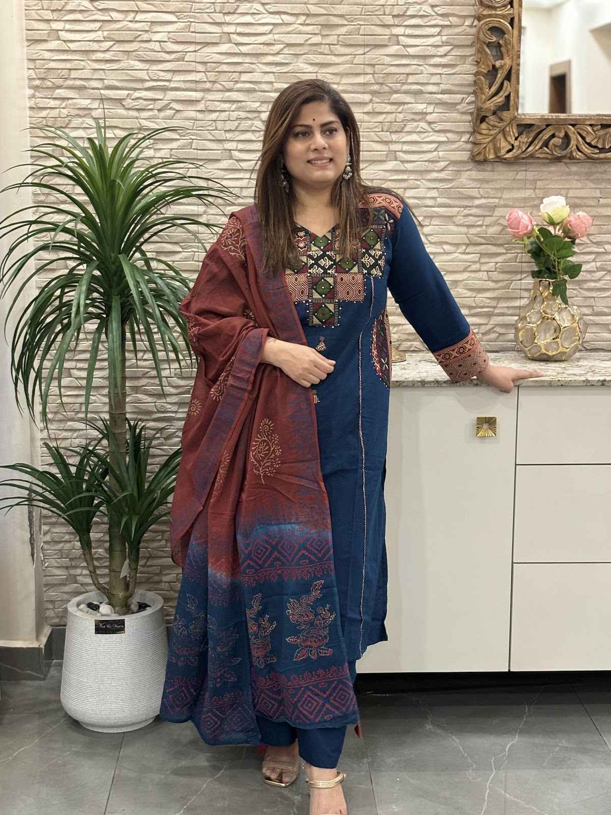cambric-cotton-embroidered-suit-set-with-pockets-navy-blue-1