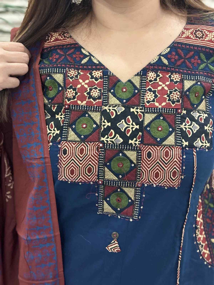cambric-cotton-embroidered-suit-set-with-pockets-navy-blue-2