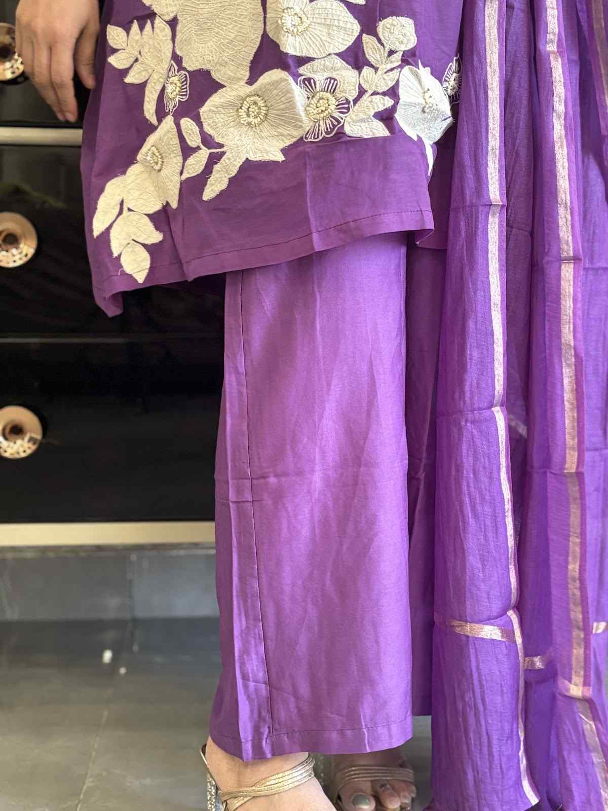 chanderi-appliquÃ©-work-hand-embroidered-short-kurta-style-suit-set-purple-3