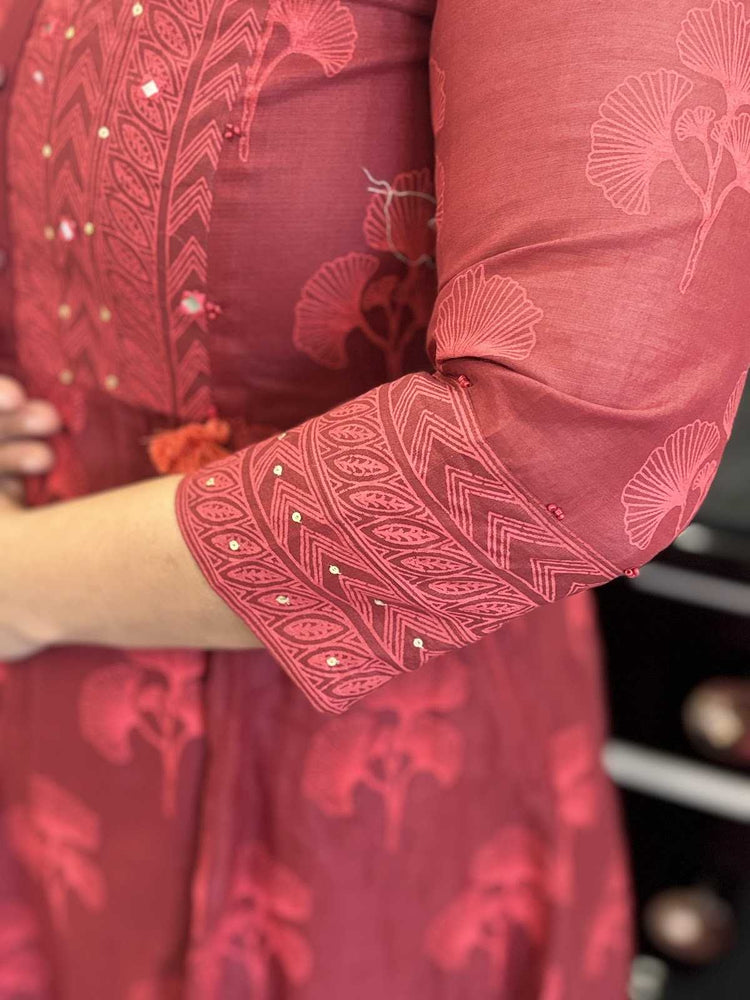 chanderi-block-print-pant-set-with-separate-cotton-inner-maroon-3